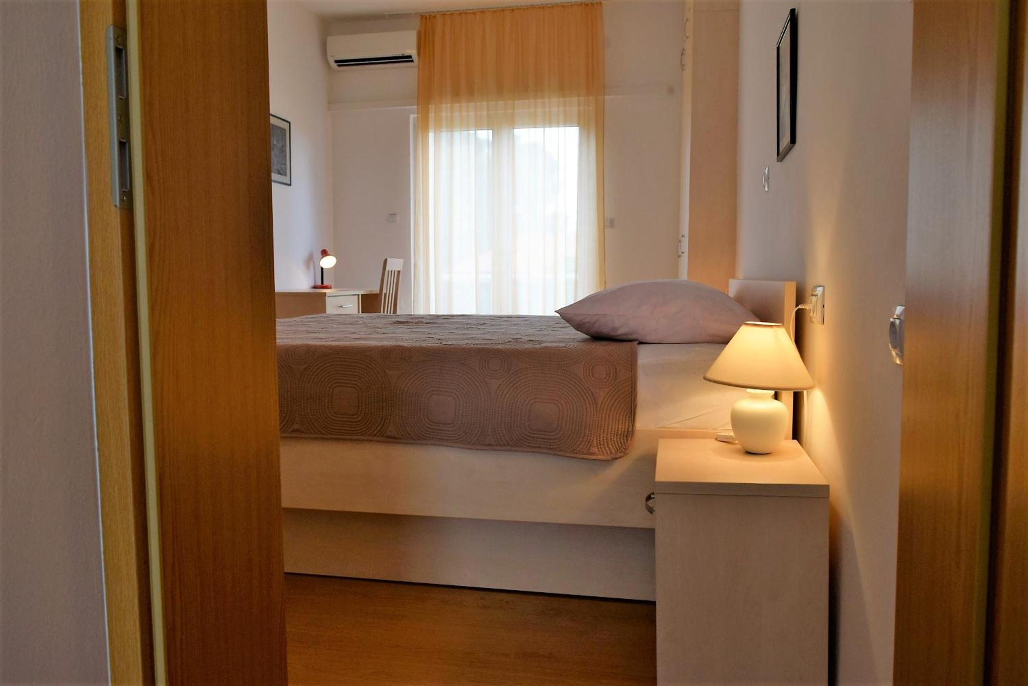 Sunnyy Beacch Apartments Banjol Ruang foto